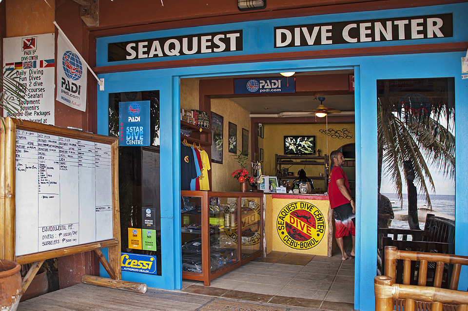 Seaquest Dive Center Bohol