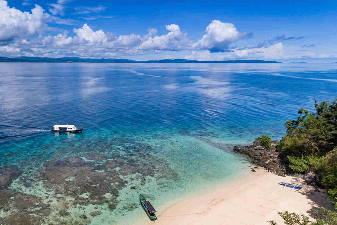 Indonesien - Nordsulawesi - Murex Bangka - Strandausblick
