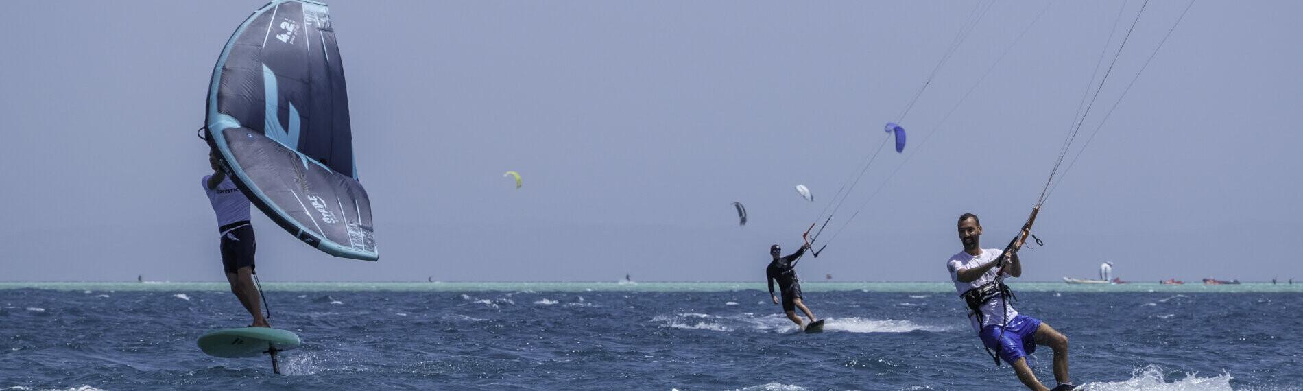 El Gouna - Osmosis Kiteboarding, Wing- und Kitesession