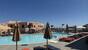 El Quseir - Rohanou Beach Resort, Pool mit Liegen