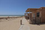 Dakhla Süd - Heliophora Ecolodge, Lodge mit Lagunenblick