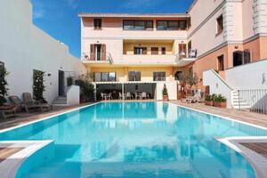 Cristal Blu Residence