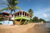 Nicaragua - Little Corn Island - Los Delfines - Restaurant ueber dem Wasser