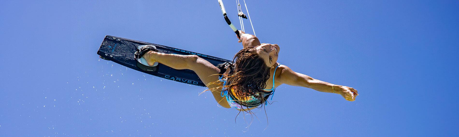 Kitesurferin jumping, CORE Kiteboarding