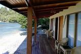 Molukken - Sali Bay - Divers Lodge, Terrasse