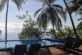 Molukken   Sali Bay, Pool
