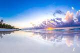 Kenia Sands at Nomad, Beach