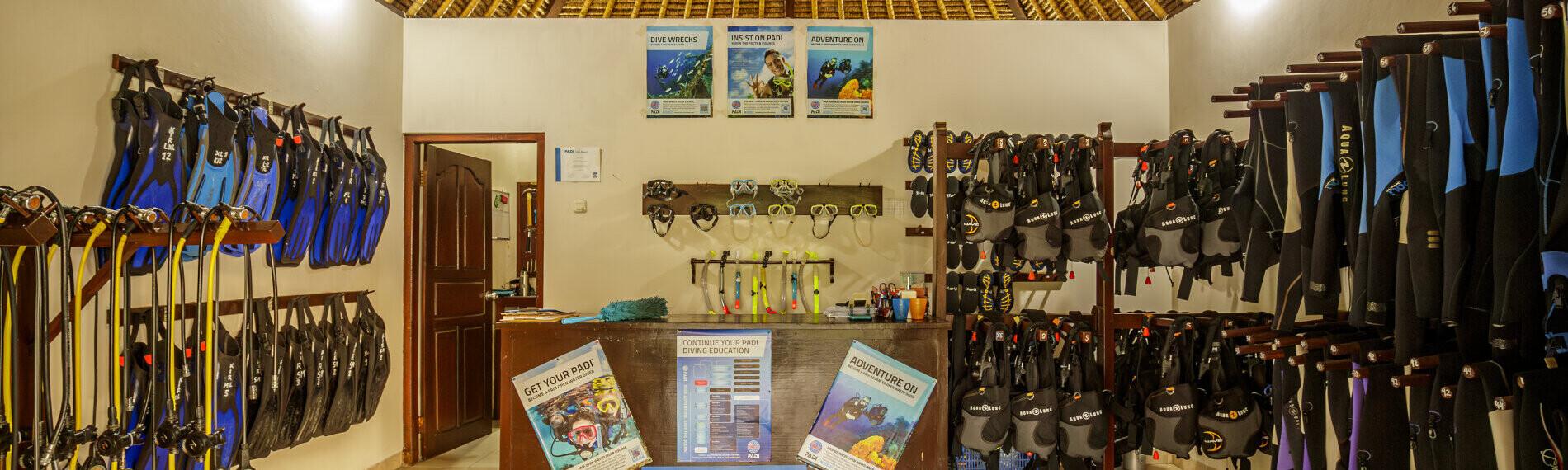 Bali - Kubu Indah, Tauchbasis Equipment