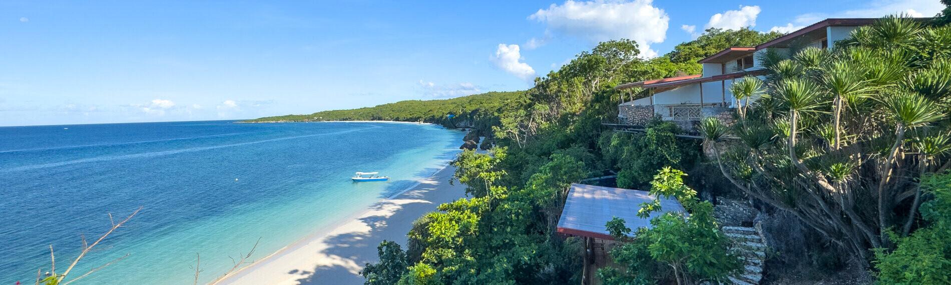 Bira - Diving.de Tauchbasis, Strand (2)