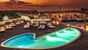 Limnos, Keros Blue, Lounge und Pool mit Abendstimmung