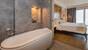 Philippinen - Busuanga - Coron - Zuri Resort - Premier Zimmer mit King Bett