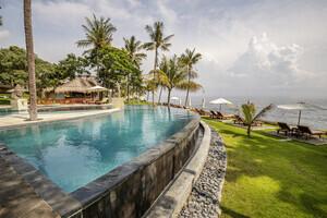 Siddhartha Ocean Front Resort & Spa