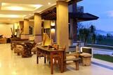 Flores - Jayakarta Suites Komodo Flores Hotel, Hotelhalle