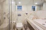 Alacati - Alkoclar Exclusive, Badezimmer Landseite
