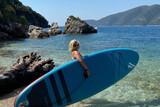 Lefkada -  Surf School, Birgit beim SUP-Ausflug