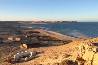 Dakhla Süd - Heliophora, Überblick Bucht Richtung Süden