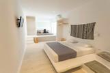 Naxos - Orkos Beach, Luxury Familienzimmer Split Level, unterer Schlafbereich