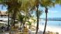 Tobago Coco Reef, Restaurant und Strand