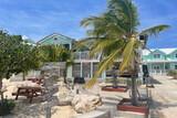 Grand Cayman - Compass Point Dive Resort, Restaurant & Tauchbasis