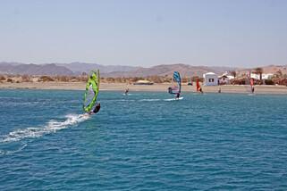 El Naaba - Windsurfen am ProCenter Tommy Friedl