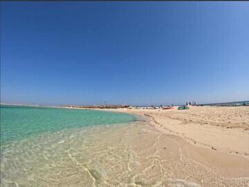 Soma Bay - 7 bft Kitehouse, Tobia Island