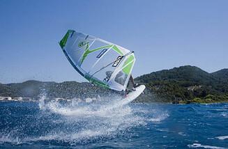 Samos - Windsurfreisen und Surfurlaub in Kokkari Griechenland