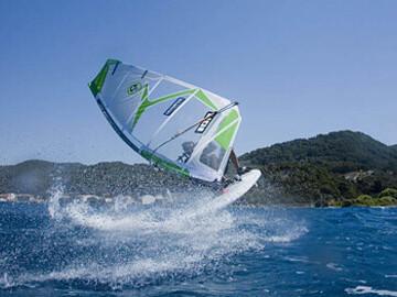 Samos - Windsurfreisen und Surfurlaub in Kokkari Griechenland