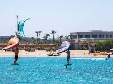Ras Soma - KBC Kiteboarding Club, Wingfoilen + Kiten
