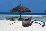 Zanzibar - Sunshine Marine Lodge, Strand