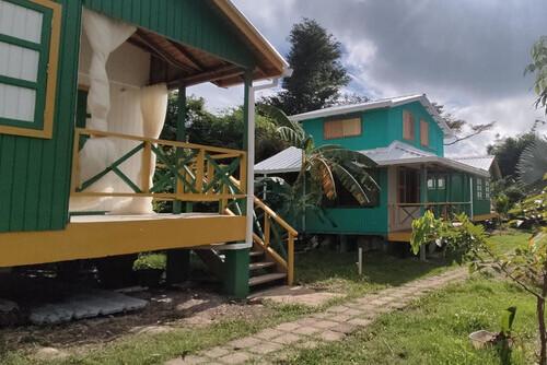 Providencia - Yellow Home