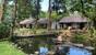 Indonesien - Nordulawesi - Murex Manado - Deluxe Cottages am Teich