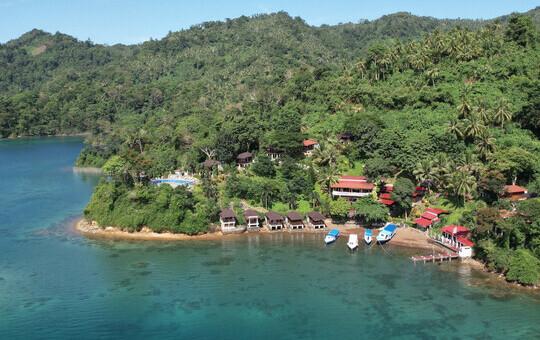 Lembeh Strait - Bastianos - Luftbild
